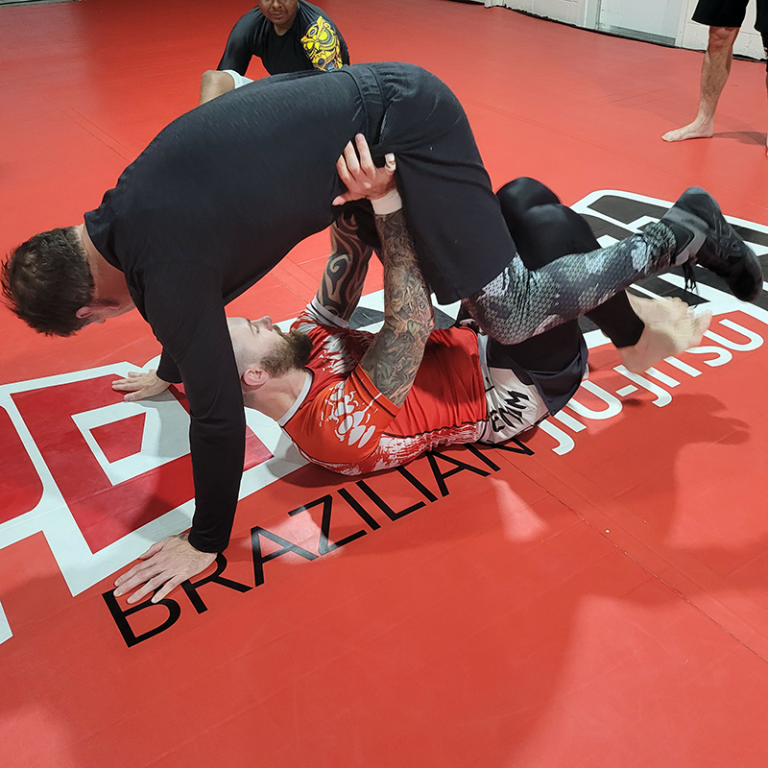 No-Gi Grappling at Open Guard BJJ